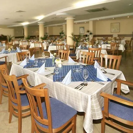 Opal Hotel 3*