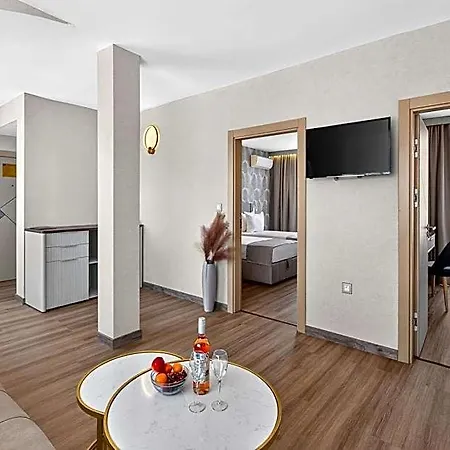 Boutique Opal Ultra 4* Sunny Beach