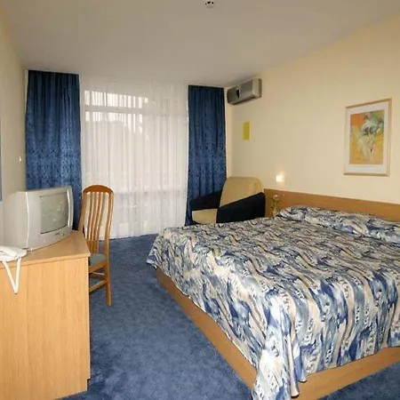 Szálloda Boutique Opal Ultra 4*